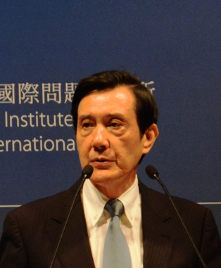总统马英九在三边研讨会现场致辞。 黄晴/摄