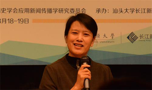 清华大学新闻与传播学院教授张小琴 余华诗/摄)